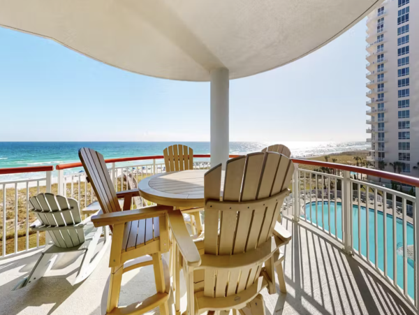 Located on Navarre Beach on the 4th floor